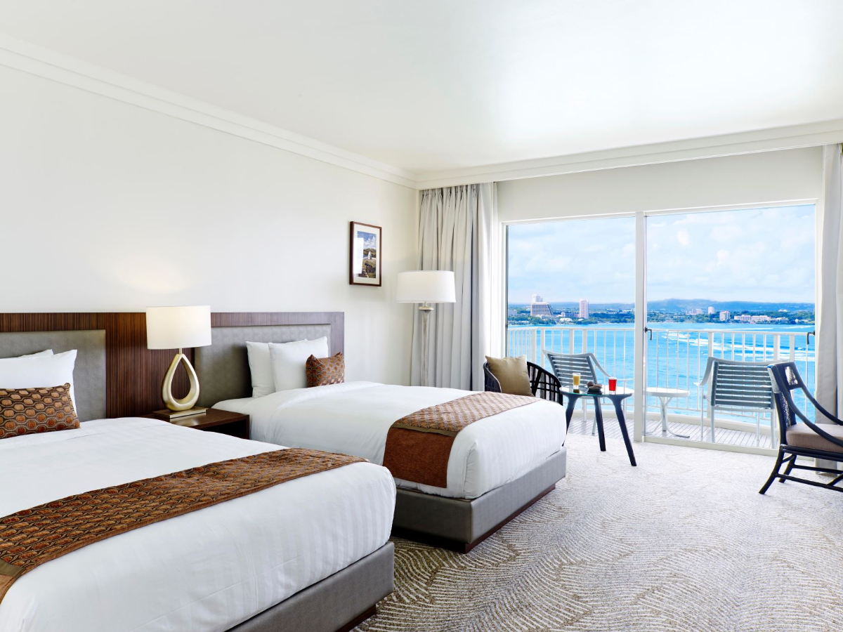 オーシャンフロントクラブ